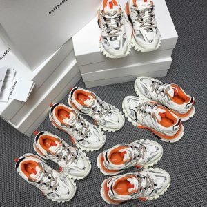 Balenciaga Shoes Pallets, Balenciaga shoes, Balenciaga shoes for sale, wholesale Balenciaga shoes, Balenciaga liquidation pallets