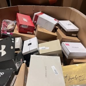 Salvage Truckload of Shoes, salvage shoes truckload, salvage shoe pallets, shoe liquidation truckload, wholesale salvage shoes